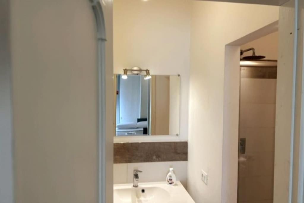 Cdm Studio By Florencehospitality Com エクステリア 写真